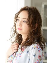 アースコアフュールボーテ 新潟中野山店 (EARTH coiffure beaute) ”愛され”カジュアルモードウェーブ【新潟東区】