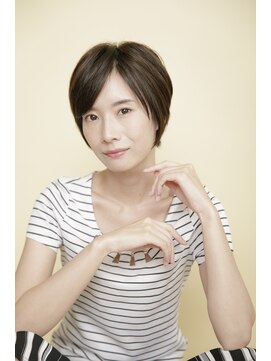 アフロディーテ 銀座(APHRODITE GINZA) グレージュカラー/シルキーベージュ/斜めバング/銀座/東銀座