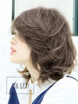 ヘアアンドライフ エジェリデイズ(hair&life egerie days)&nbsp;オシャレに攻めるウルフなボブディ