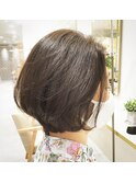 ショートボブ