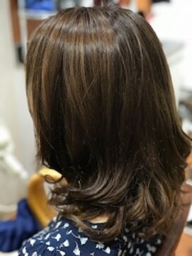 エール(Aile) ニュアンスパーマ　グレージュ　ハイライト