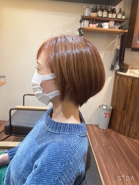 ヨナサン(Yona Saint) ピンクベージュ/ショートレイヤー