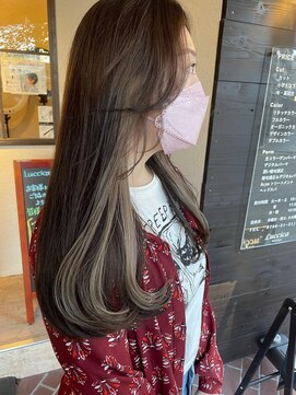 ルチカ(Luccica) 【Luccica】イヤリングカラー × ホワイトベージュ