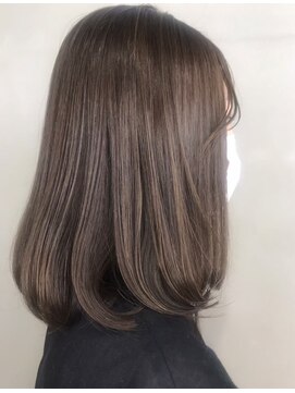 フェアリーテール 高坂店 ふんわりワンカールロングボブ