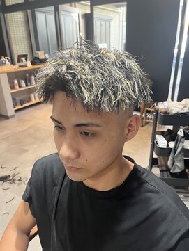 スウェル 柏店(Swell) 金メッシュ×ツイストパーマ