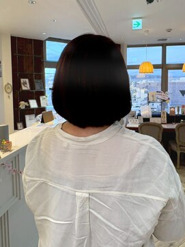 ユーシャンボール(U-CHAMBORD) 【髪質改善】美シルエット【寝屋川/髪質改善/白髪ぼかし】