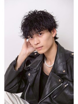 ルフュージュ バイ プロデュース 相模大野店(Refuge by Produce) メンズパーマ