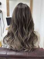 ハーツ(Heart's)&nbsp;白髪ぼかしバレイヤージュ30代40代50代ハイライト