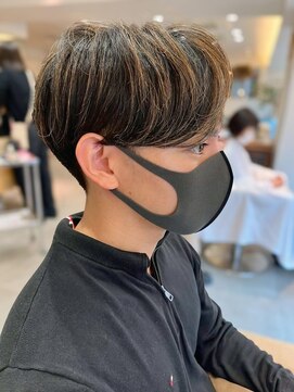 本八幡×メンズ×束感マッシュ×ケアブリーチ×ハイライト