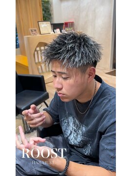 ルースト 原宿店(ROOST) 刈り上げセンターパート/波巻きツイストスパイラル/原宿