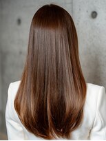 ヘアセラピー サラ(hair therapy Sara)&nbsp;やさしいブラウンのロングヘア