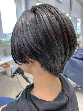 テトヘアー(teto hair) 黒髪、ハンサムショート、マニッシュショート、ワンサイド