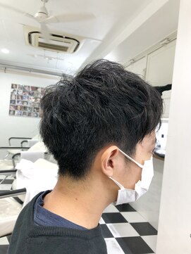 ヘッズ 本八幡店(HEADS) メンズショート　マッシュ　センターパート　メンズパーマ