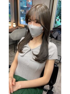 アイユー(ii+U) 髪質改善トリートメント　ダークカラー　艶髪　ロング