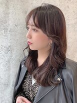 アイユー(ii+U)&nbsp;顔周りレイヤー　おくれ毛カット　韓国巻き　ブラウンカラー