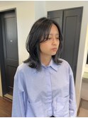 外ハネレイヤー　ボブレイヤー　くびれミディアム
