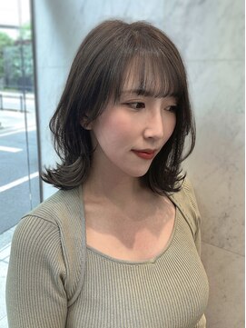 ロアナ 六本木(LOANA ROPPONGI) インナーカラー　くびれナチュラル