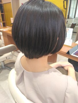 アメイジングヘアー 中沢店(AMAZING HAIR) 丸みショートボブ/レイヤーカット/美シルエット/20代30代40代