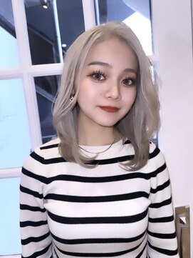 モアナバイヘッドライト 曽根店(Moana by HEADLIGHT) Moana【豊中曽根】#ホワイトベージュ#ケアブリーチ#ミディアム