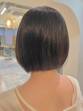 ヘアリゾート粋 トゥジュ 池袋東口店(tujuh) ミニボブ/丸みボブ/艶髪/ナチュラルブラウン