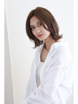 カフカ(Kafka) Elegant Medium