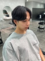 ジーニー 千葉(GENiE)&nbsp;ウルフ/カルマパーマ/センターパート/山本うらら