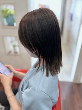 グレージュミディアム