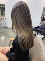 イェッカ(YECCA)&nbsp;ブリーチ１回バレイヤージュ