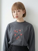 キビト(kibito) ミニボブミルクティーベージュショートボブシティガール20代30代