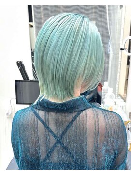 ワク 岡崎店(waku) エメラルドグリーン