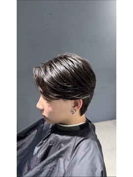 ハイプ(HYPE) 毛流れセンターパート