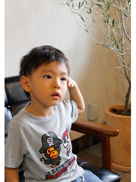 アティック(attic) キッズカット/メンズカット/小学生/子供/幼稚園/保育園