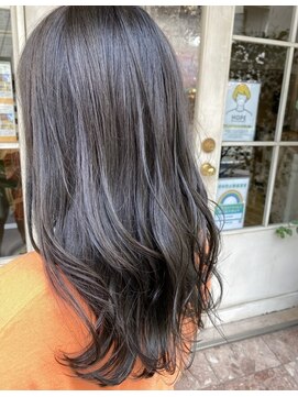 アミュレ(Amule) フリンジウェーブ大人かわいいヘアグレージュロング