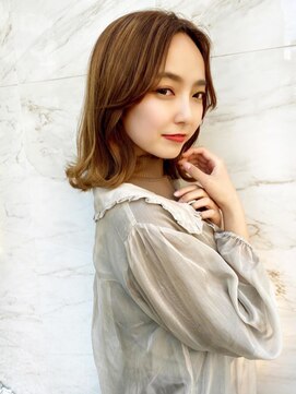 オーロ 緑地公園店(ORO) センターバング小顔くびれボブ