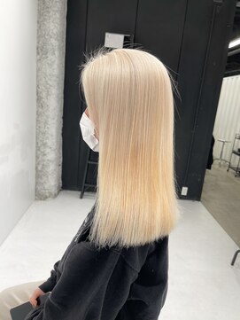 ココ 原宿(KOKO) #大人ガーリー#ダークアッシュ#ミディアムレイヤーカット