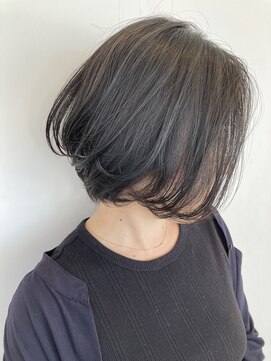 コワファースト 大分(COIFF1RST) 黒髪×ショート