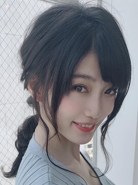 アグ ヘアー ムカ 小松島ハローズ大林前店(Agu hair Muka) カジュアル編み下ろしアレンジ