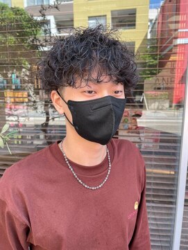 ノイ(neu) 超絶カッコいい波打ち祭りパーマ【デザインカラー/髪質改善】