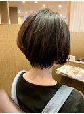 後頭部もキレイなショート
