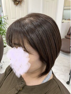 サロンドノア(Salon de NoA) アシンメトリー