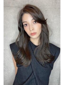 リークフー(Ree cu fuu) 10代20代30代40代 前髪　ヨシンモリ　ロングヘア　藤沢