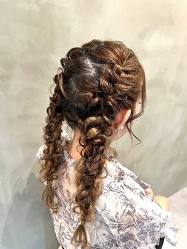 サロンドワン(SALON DE 1) #編み込みツイン