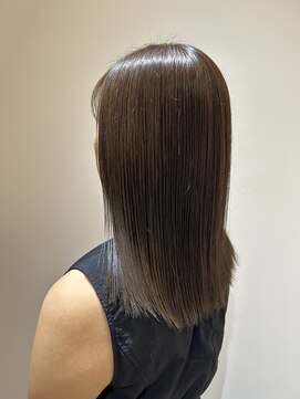 シアン(CyAN) グレージュ