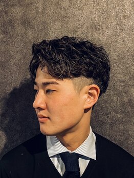 【明石/本格バーバー】ビジネスからハードまで、豊富なパーマラインナップをご用意!理想のスタイルを実現☆