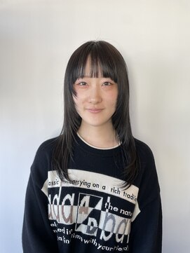 暗髪レイヤー