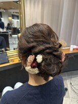 チルコ(chillco)&nbsp;ふわふわシニヨンアップスタイル