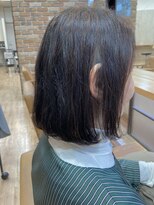 ヴィサージュクルー(VISAGE crew)&nbsp;肩上ボブデザイン×長めレングスの内巻きボブ
