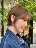 ショートボブ