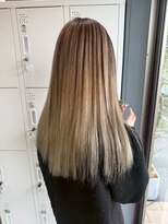 セブンルックスクレオ(7LOOKS creo)&nbsp;アンブレラカラー ミルクティーベージュ