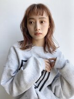 カナン(CANAAN)&nbsp;ピンクベージュ　くびれミディ　ぱっつん前髪　（原宿/表参道）